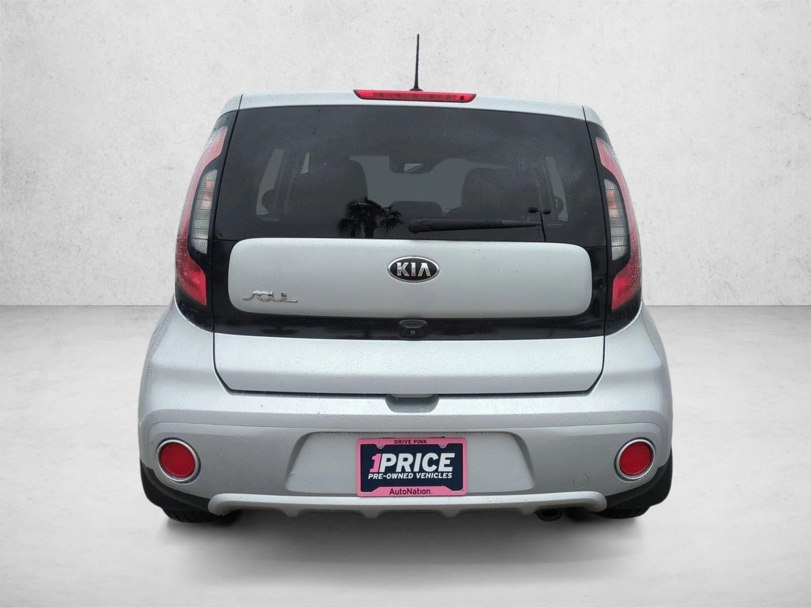 2018 Kia Soul + Auto