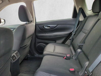 2018 Nissan Rogue FWD SV