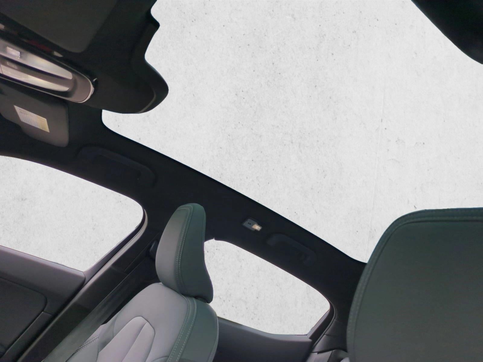 2022 Polestar 2 Long Range Dual Motor