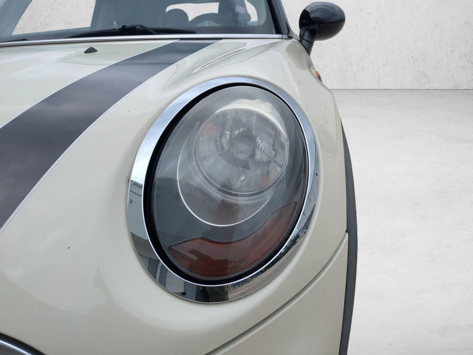 2016 MINI Cooper Hardtop 2 Door Base