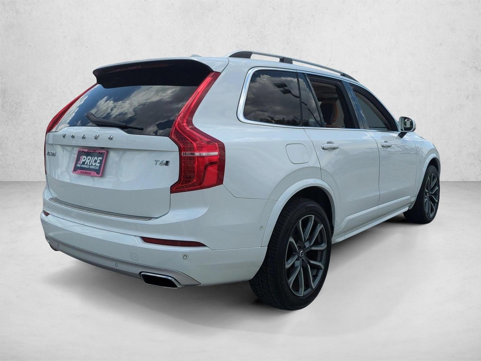 2016 Volvo XC90 AWD 4dr T6 Momentum