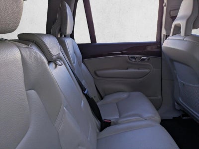 2016 Volvo XC90 AWD 4dr T6 Momentum