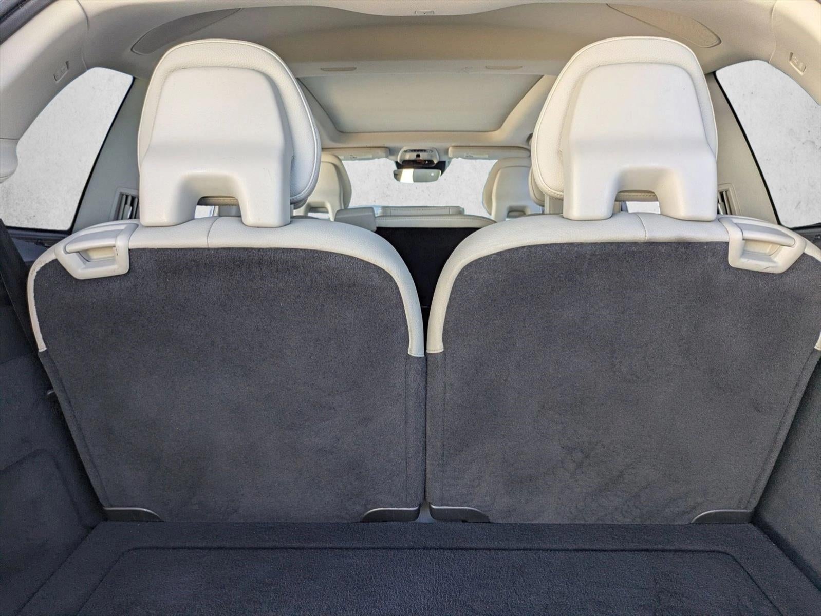 2016 Volvo XC90 AWD 4dr T6 Momentum