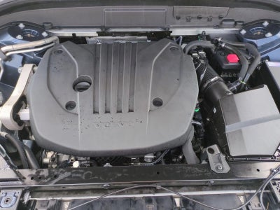 2024 Volvo XC60 B5 AWD Ultimate Dark Theme