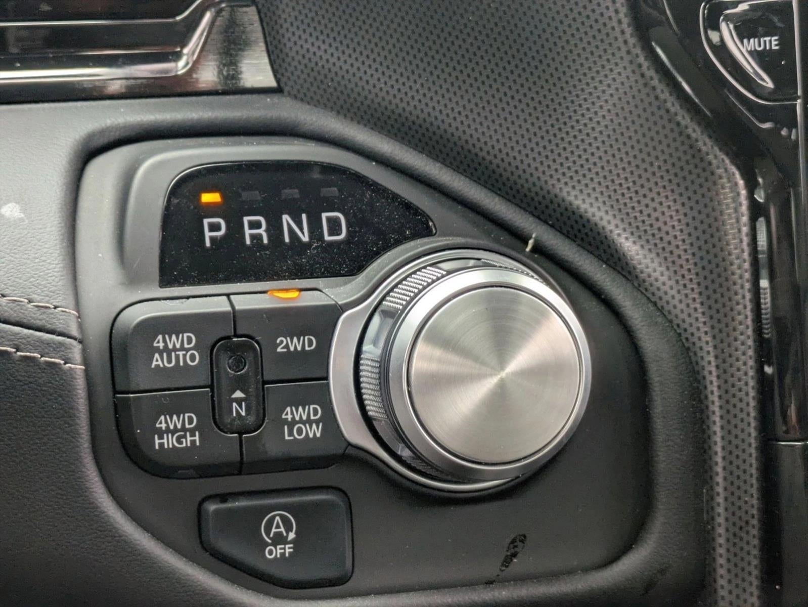 2025 RAM 1500 Limited 4x4 Crew Cab 5'7" Box