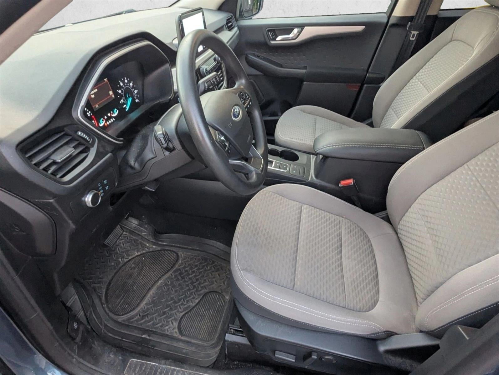 2020 Ford Escape SE FWD