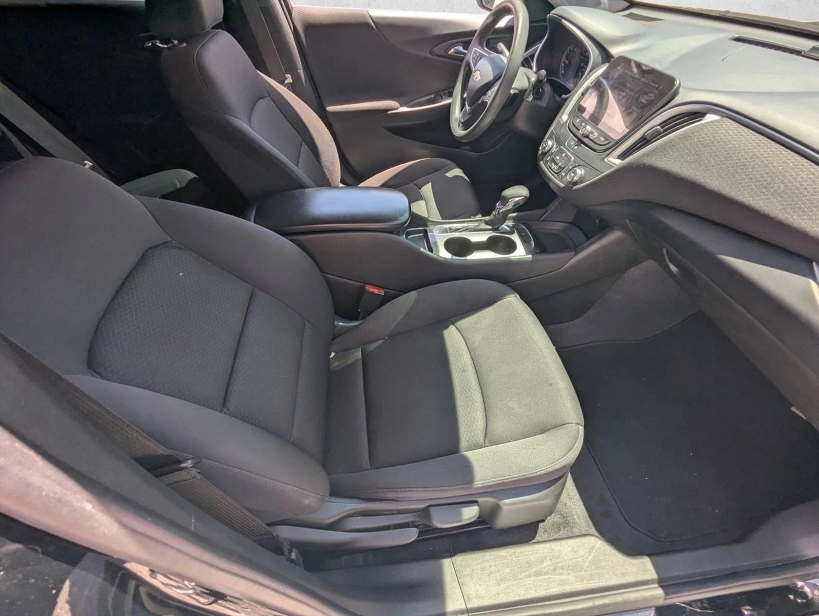 2022 Chevrolet Malibu 4dr Sdn LS w/1LS