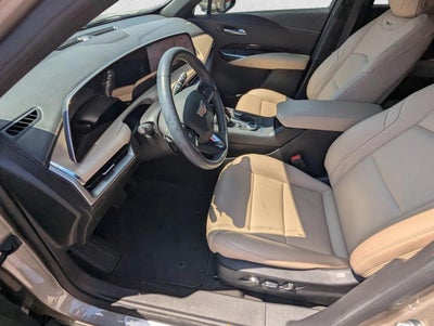 2025 Cadillac XT4 FWD 4dr Premium Luxury