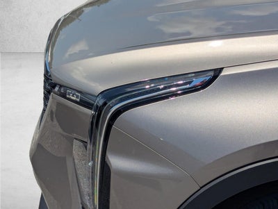 2025 Cadillac XT4 FWD 4dr Premium Luxury