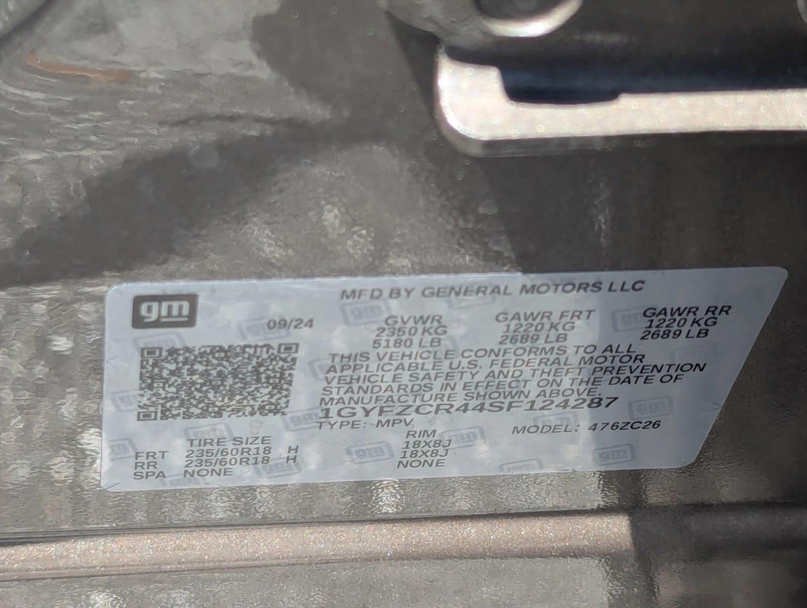 2025 Cadillac XT4 FWD 4dr Premium Luxury