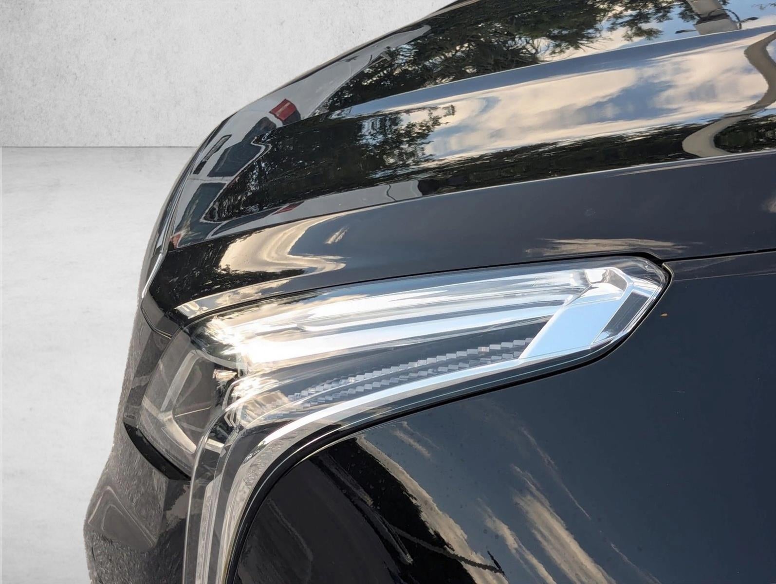 2023 Cadillac XT5 AWD 4dr Premium Luxury