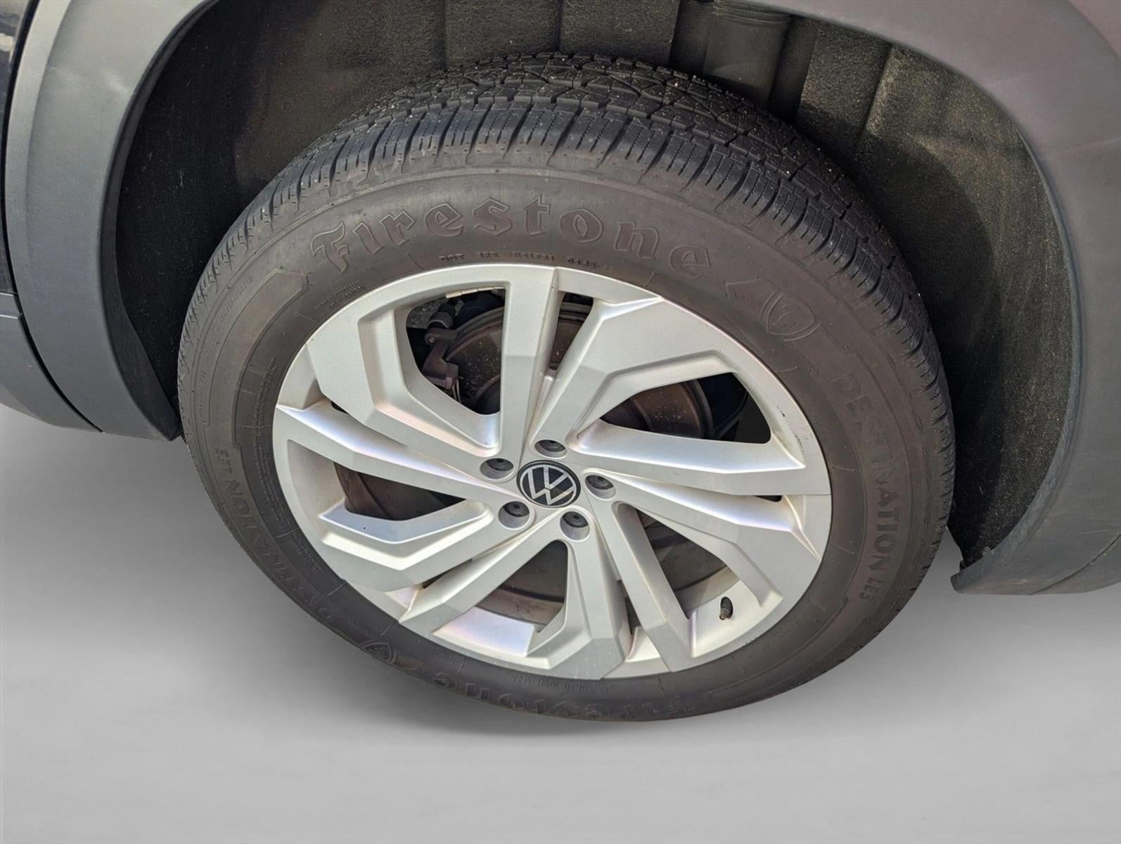 2022 Volkswagen Atlas 2.0T SE w/Technology FWD