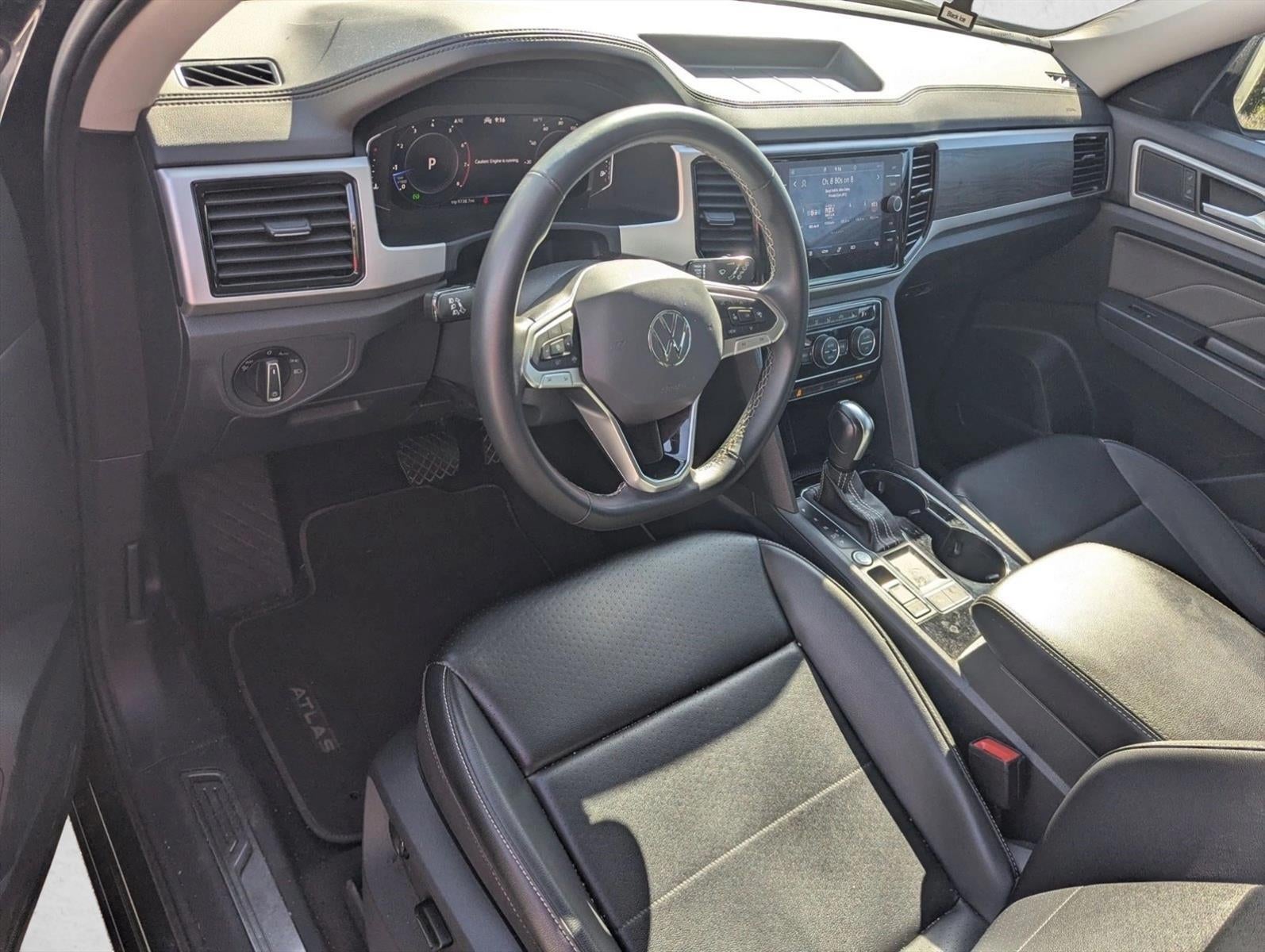 2022 Volkswagen Atlas 2.0T SE w/Technology FWD