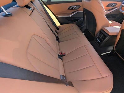 2025 BMW 330i Sedan