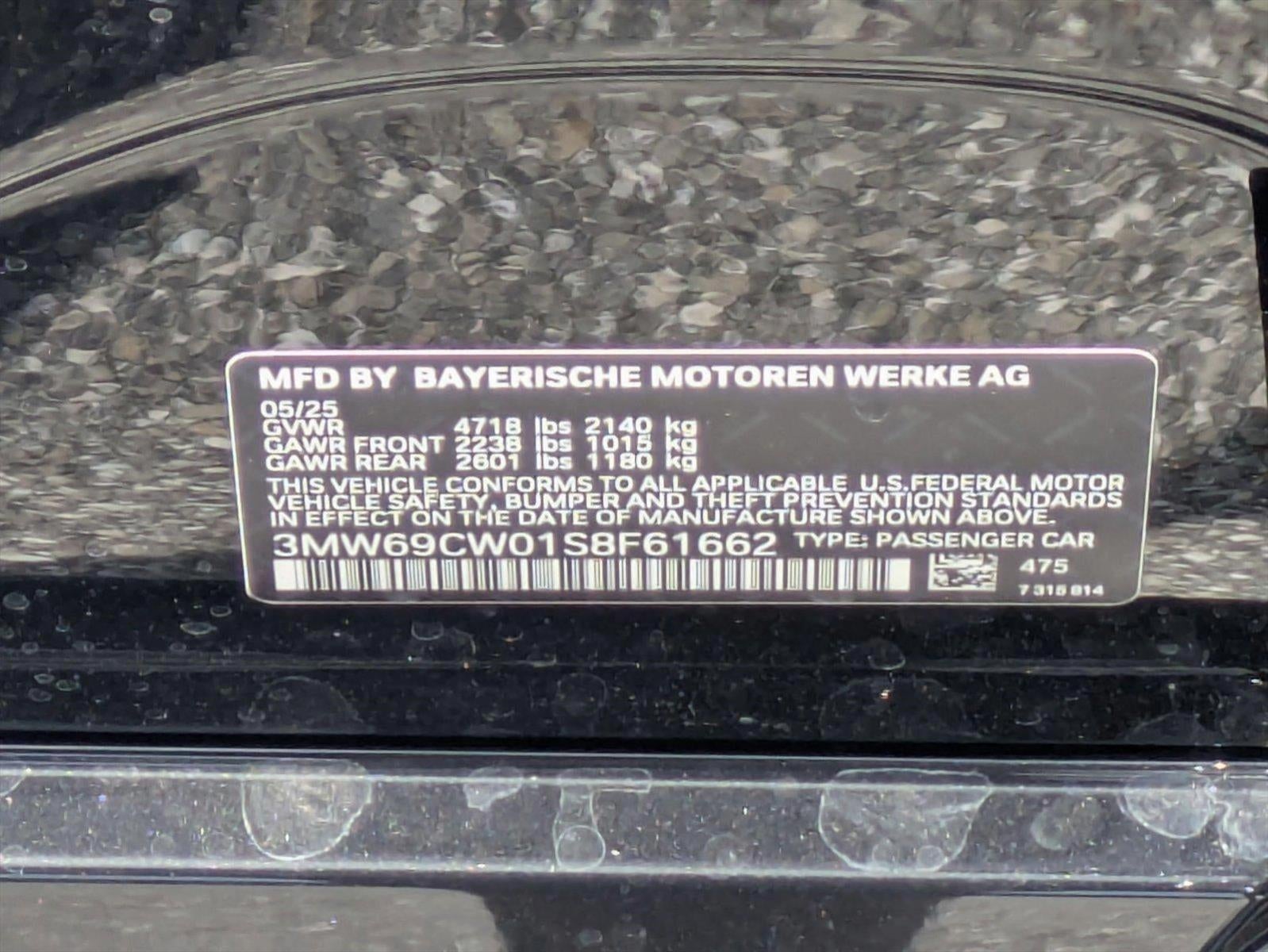 2025 BMW 330i Sedan