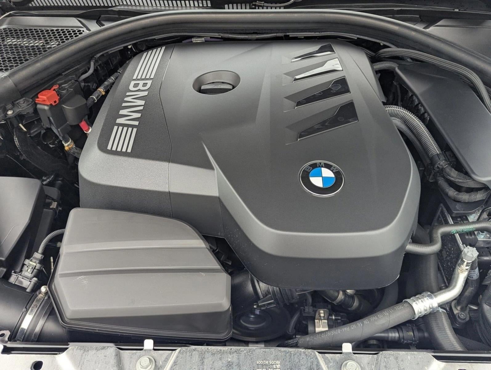 2025 BMW 330i Sedan