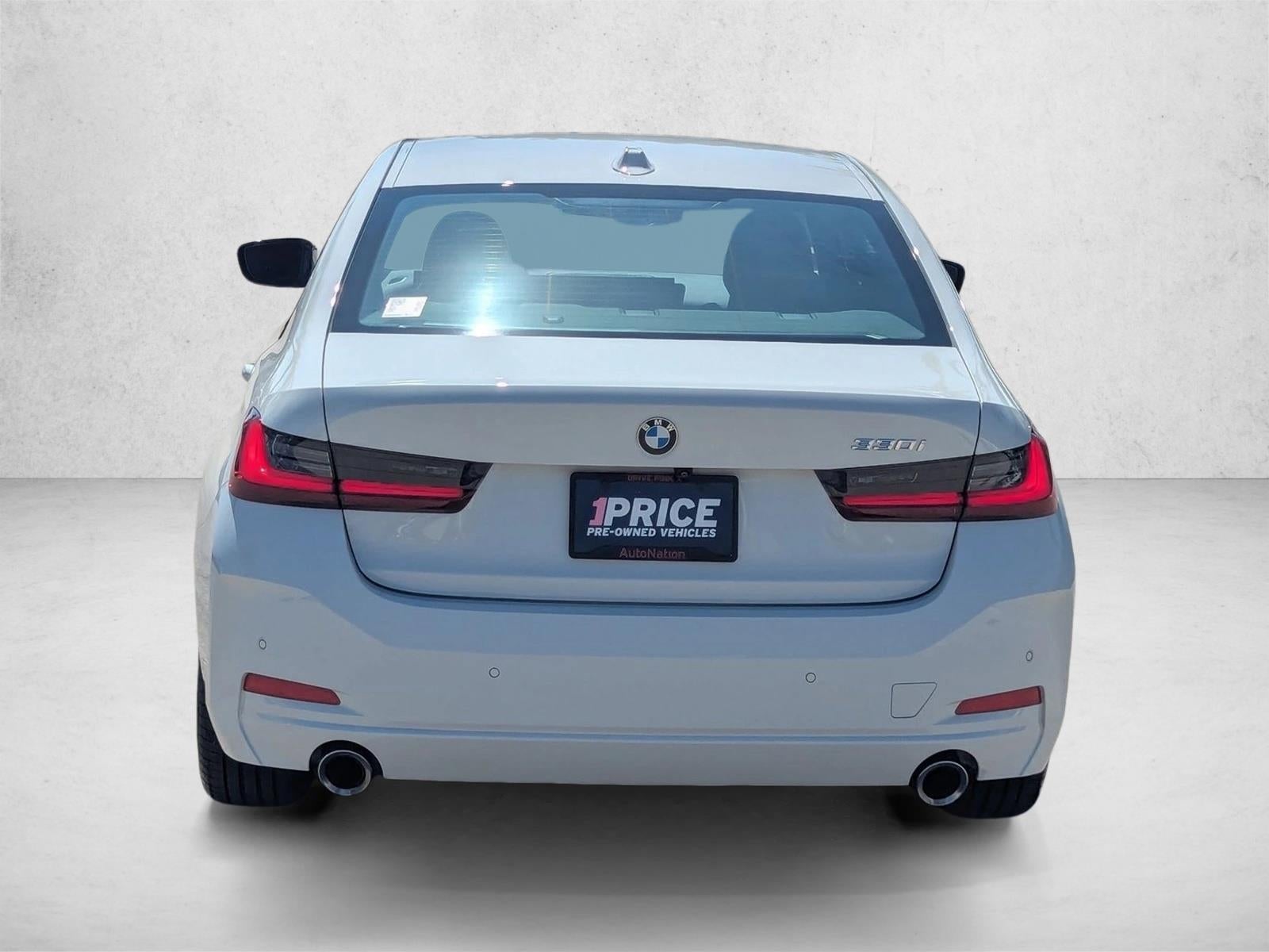 2023 BMW 330i Sedan