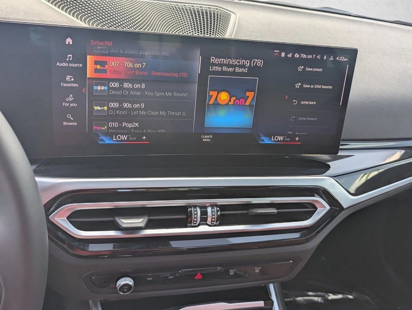 2024 BMW 330i Sedan