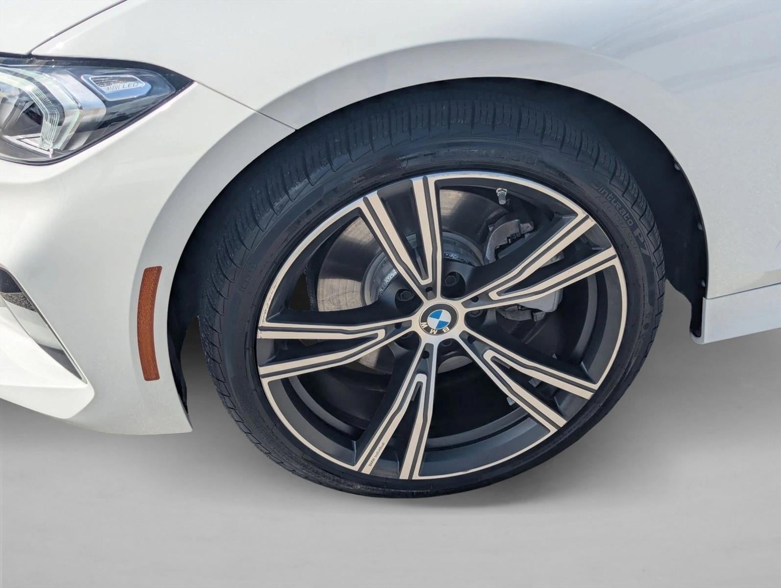 2024 BMW 330i Sedan