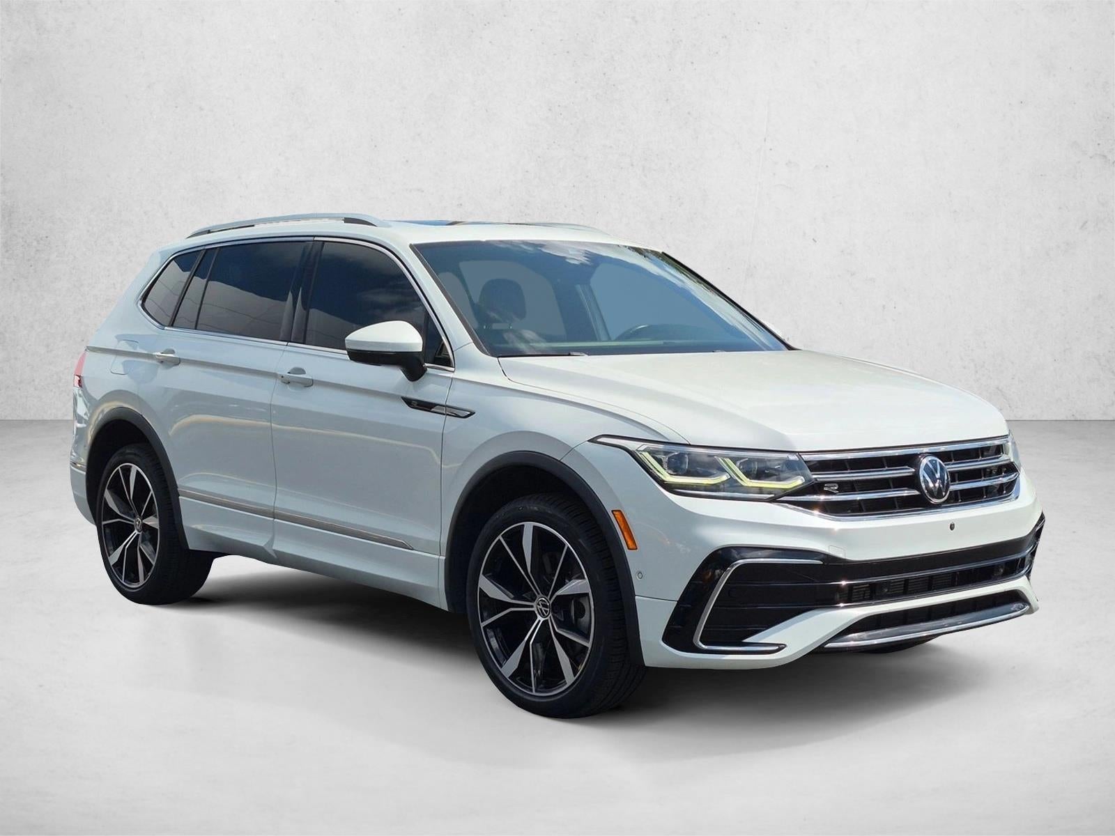 2022 Volkswagen Tiguan 2.0T SEL R-Line 4MOTION