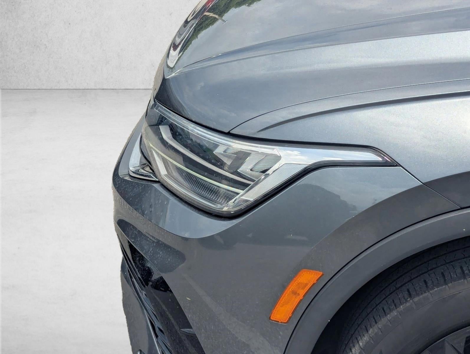2023 Volkswagen Tiguan 2.0T SE R-Line Black FWD