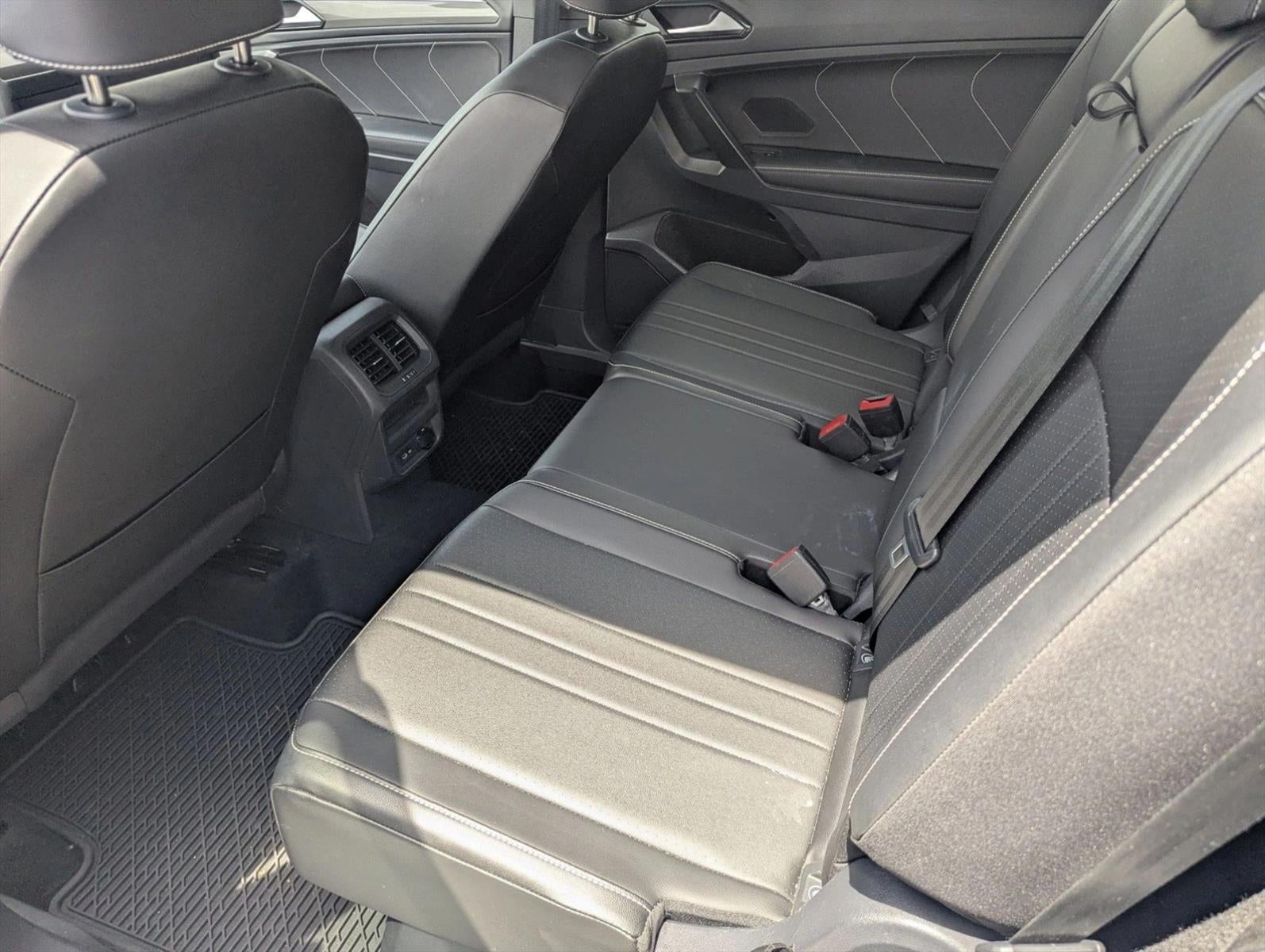 2023 Volkswagen Tiguan 2.0T SE R-Line Black FWD