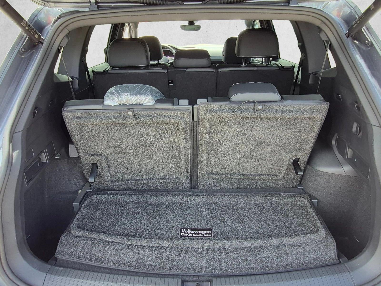 2023 Volkswagen Tiguan 2.0T SE R-Line Black FWD