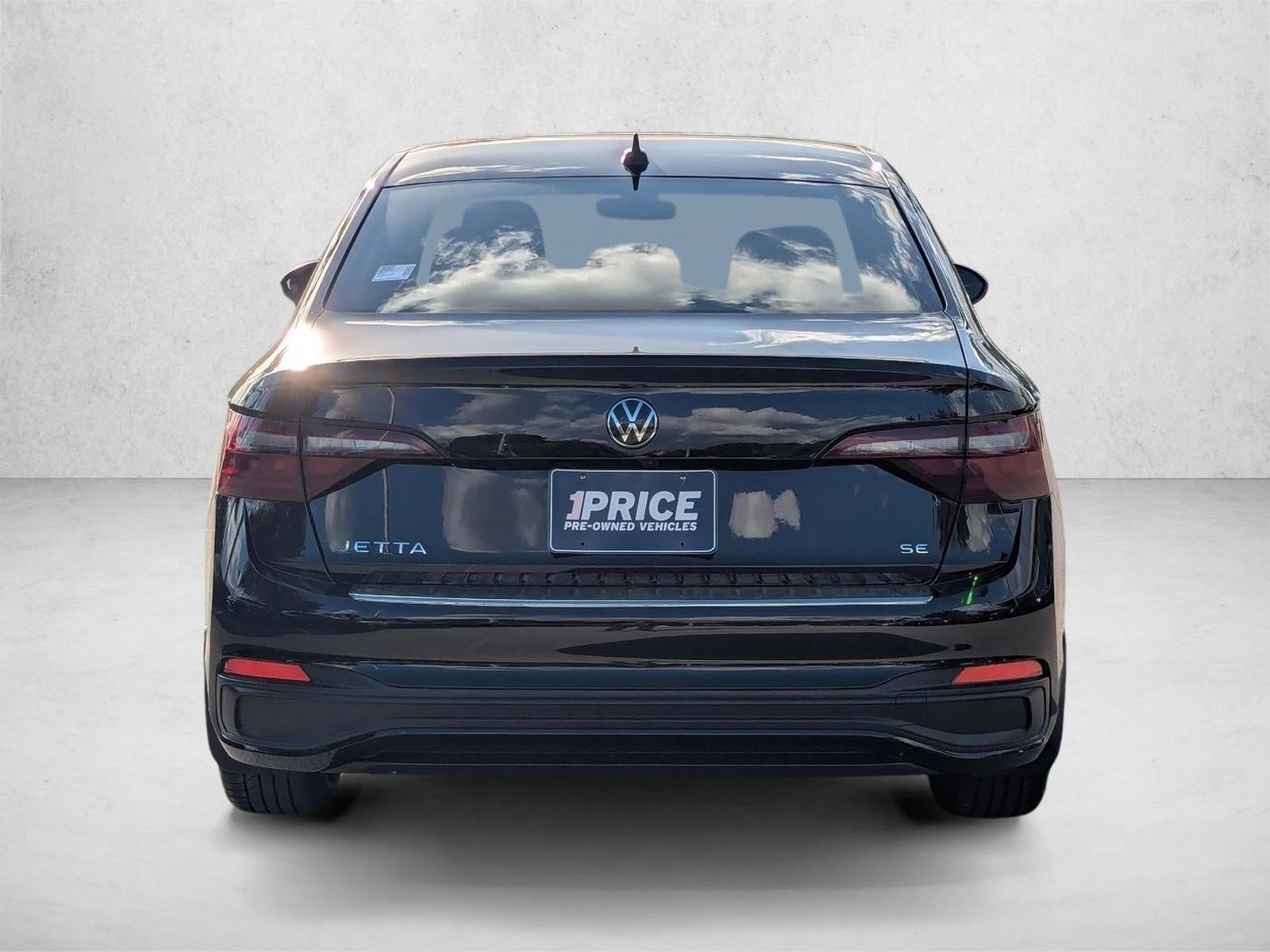 2023 Volkswagen Jetta SE Auto