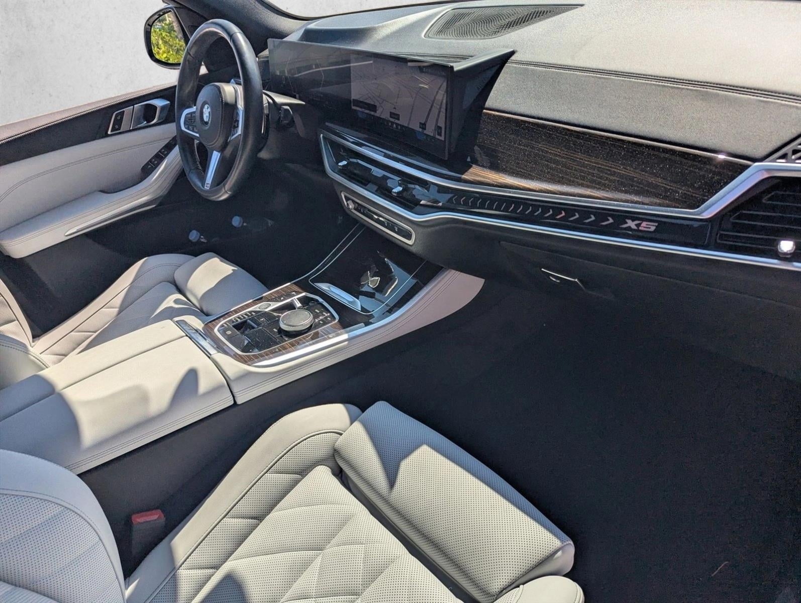 2024 BMW X5 sDrive40i Sports Activity Vehicle