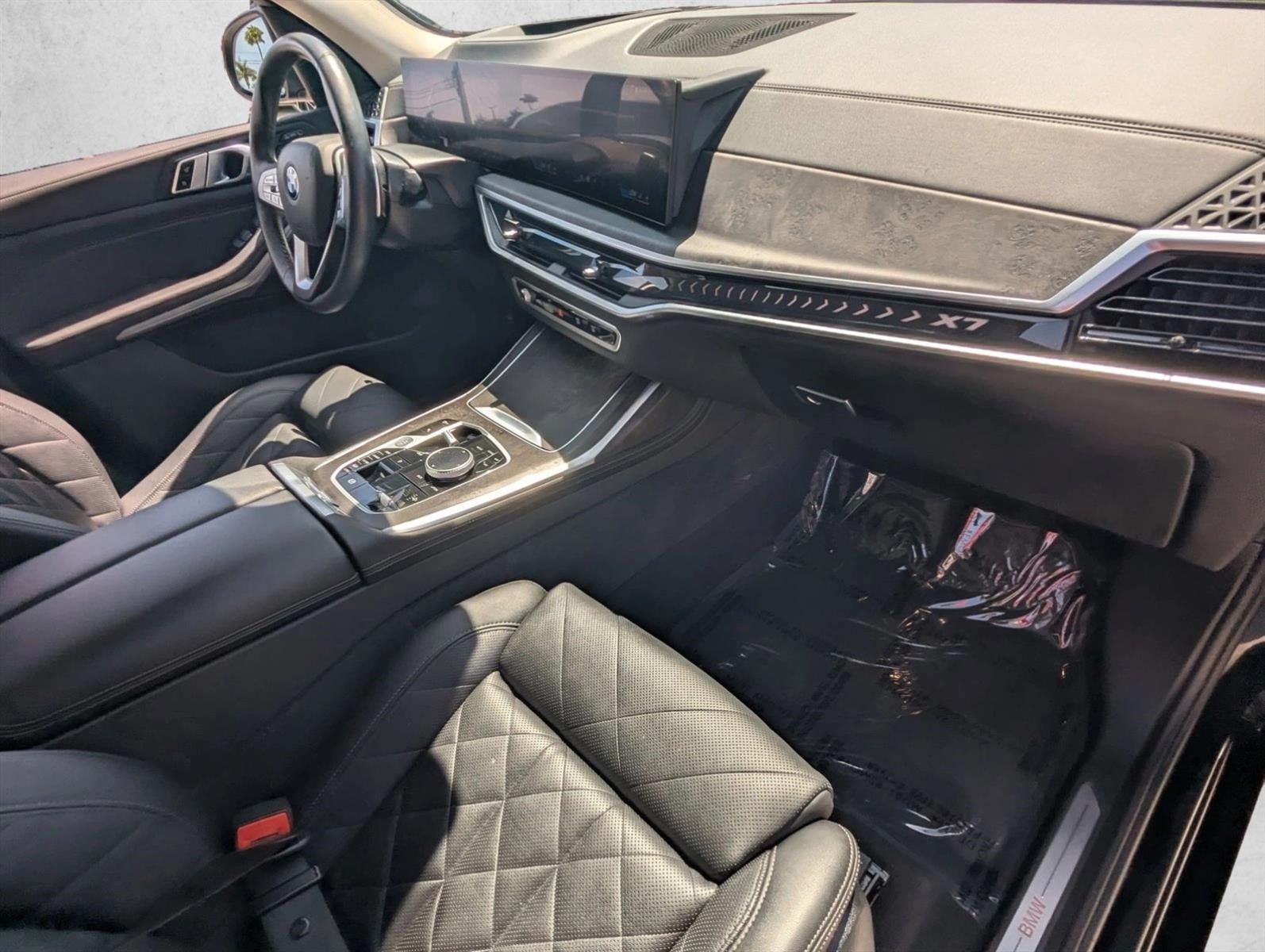 2024 BMW X7 xDrive40i Sports Activity Vehicle