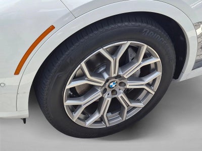 2024 BMW X7 xDrive40i Sports Activity Vehicle