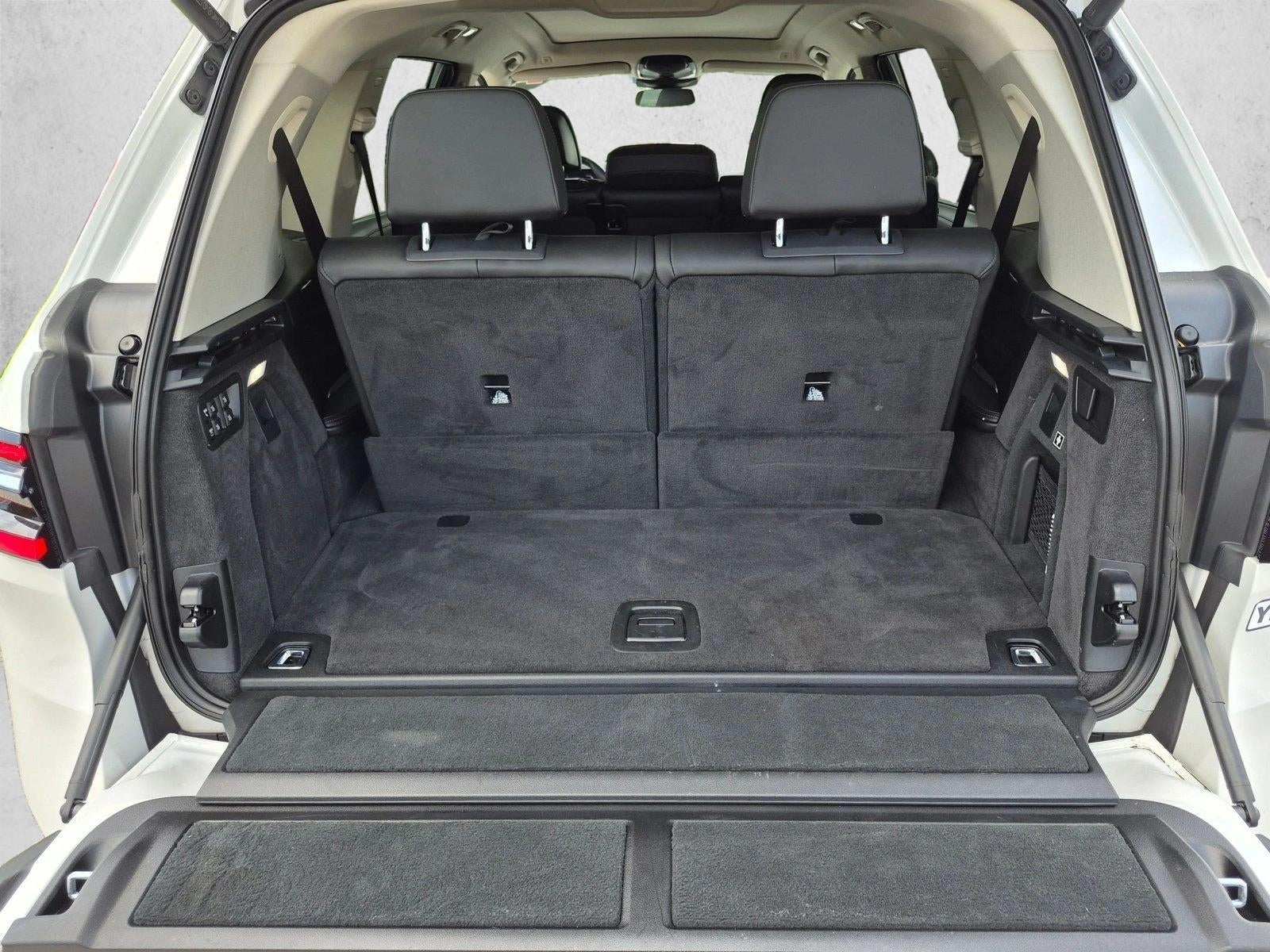 2024 BMW X7 xDrive40i Sports Activity Vehicle