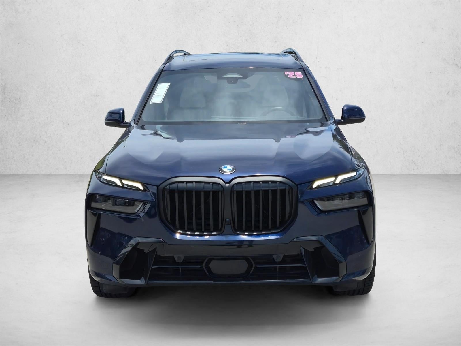 2025 BMW X7 xDrive40i Sports Activity Vehicle