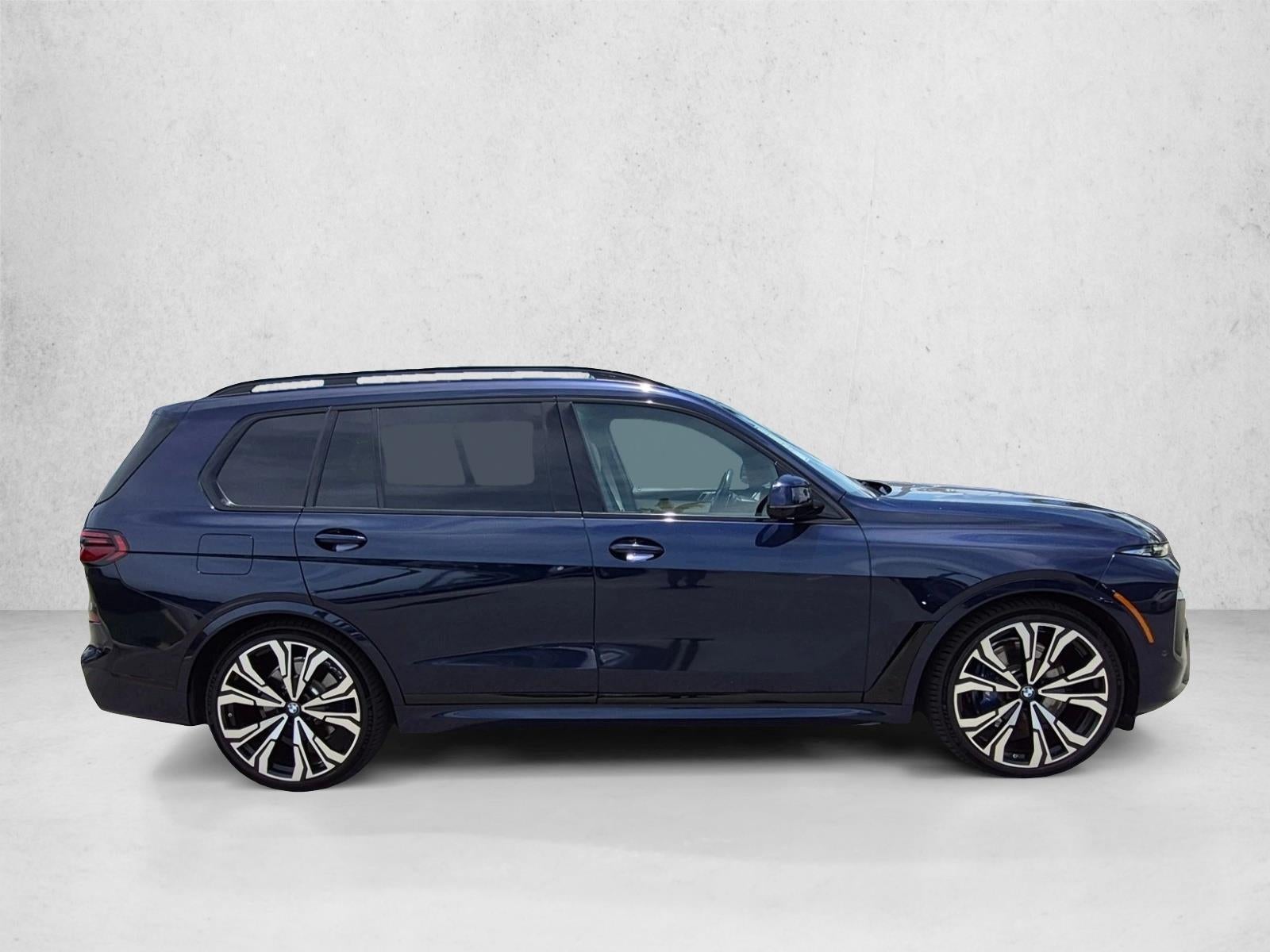 2025 BMW X7 xDrive40i Sports Activity Vehicle