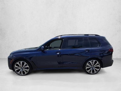 2025 BMW X7 xDrive40i Sports Activity Vehicle