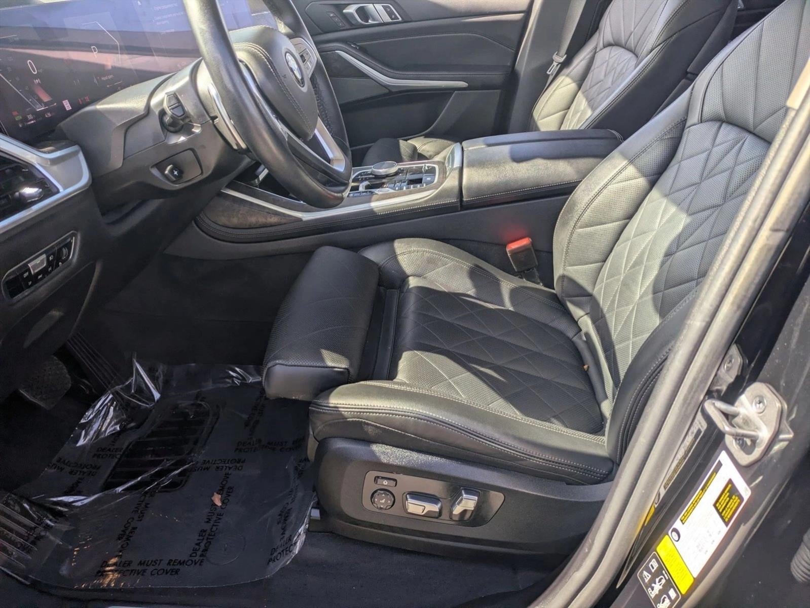2023 BMW X7 xDrive40i Sports Activity Vehicle