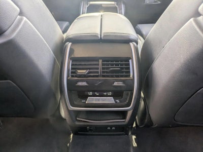 2023 BMW X7 xDrive40i Sports Activity Vehicle