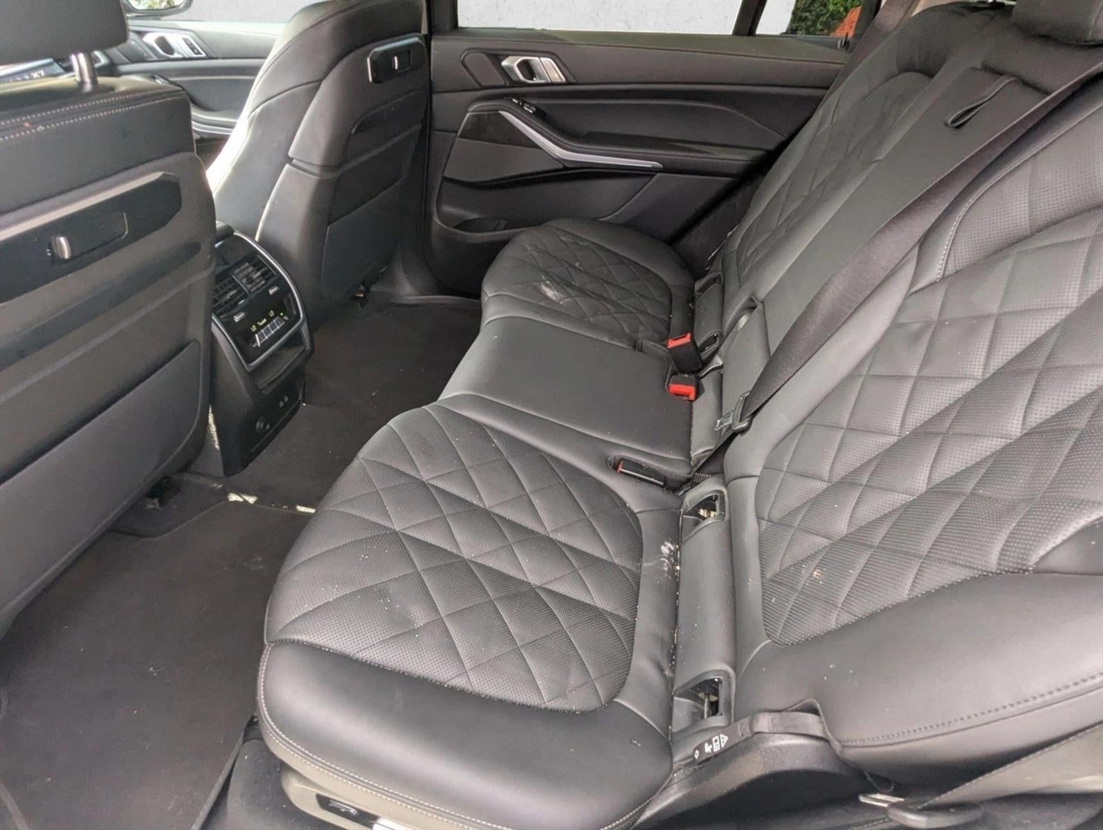 2023 BMW X7 xDrive40i Sports Activity Vehicle