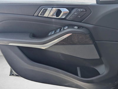 2023 BMW X7 xDrive40i Sports Activity Vehicle