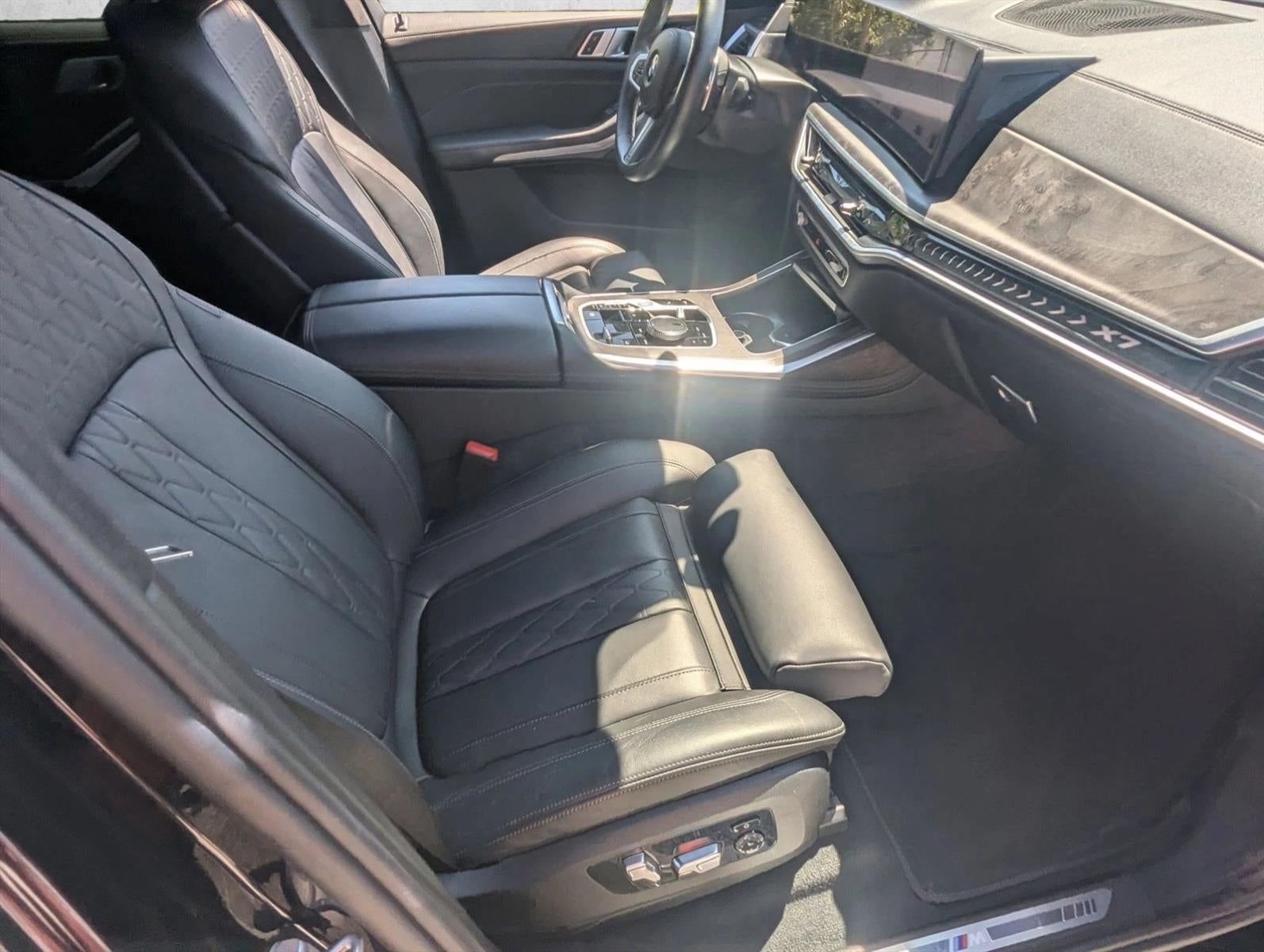 2024 BMW X7 xDrive40i Sports Activity Vehicle