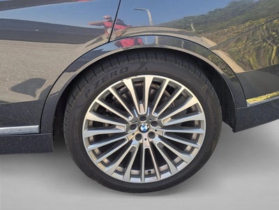 2019 BMW X7 xDrive40i Sports Activity Vehicle