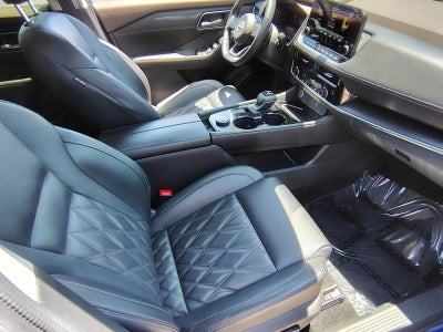 2023 Nissan Rogue AWD Platinum