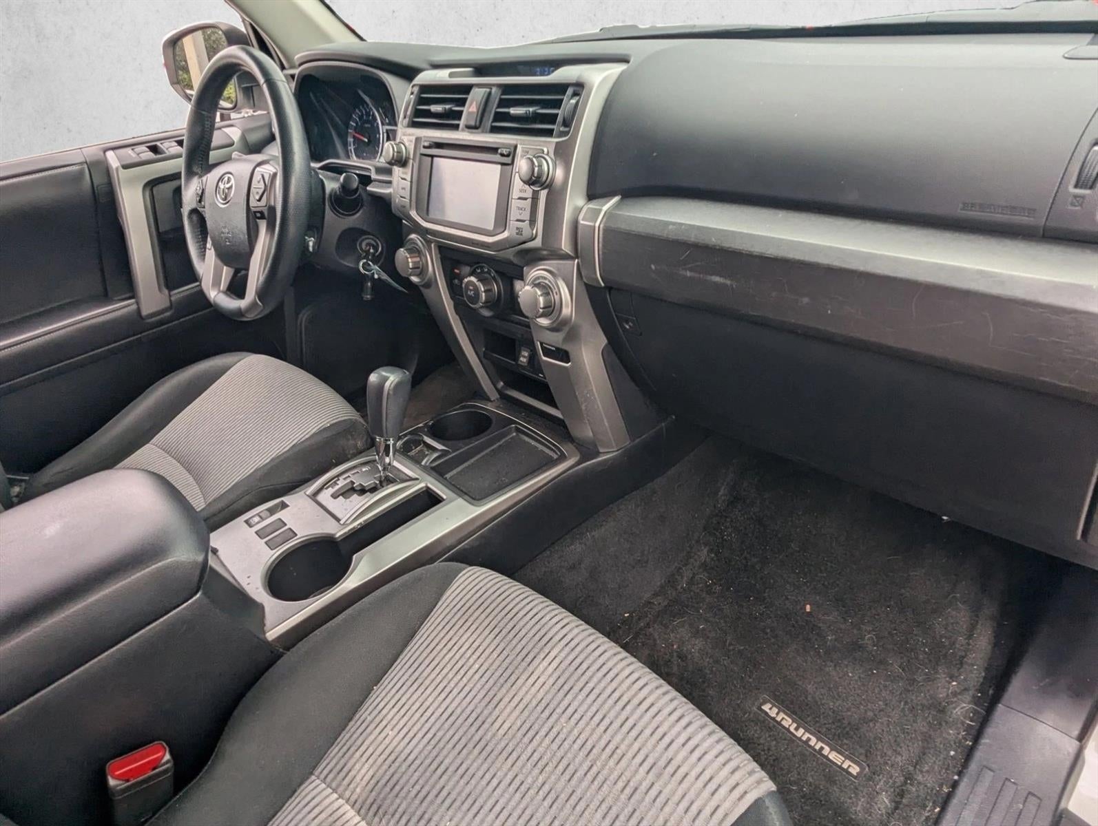 2018 Toyota 4Runner SR5 2WD (Natl)