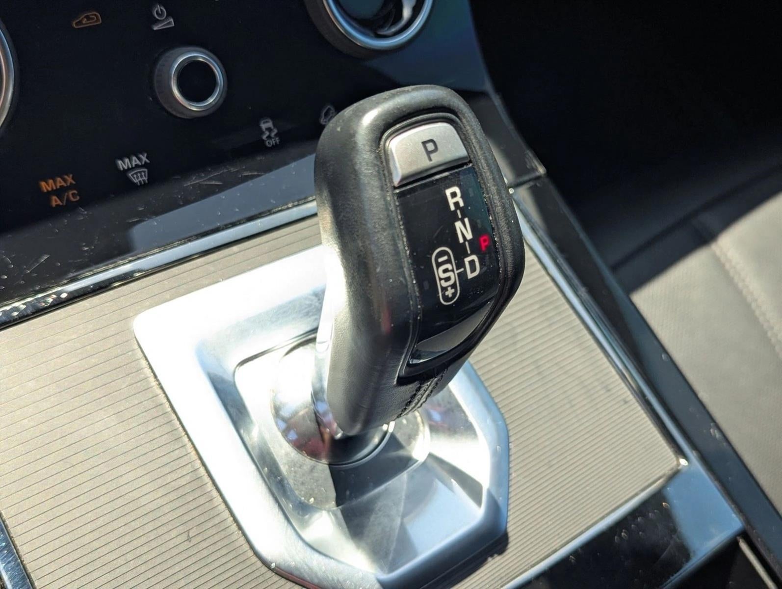 2023 Land Rover Range Rover Evoque R-Dynamic SE AWD