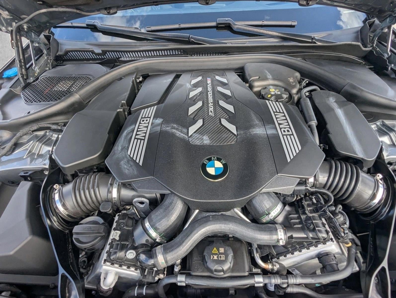 2023 BMW M550i xDrive Sedan