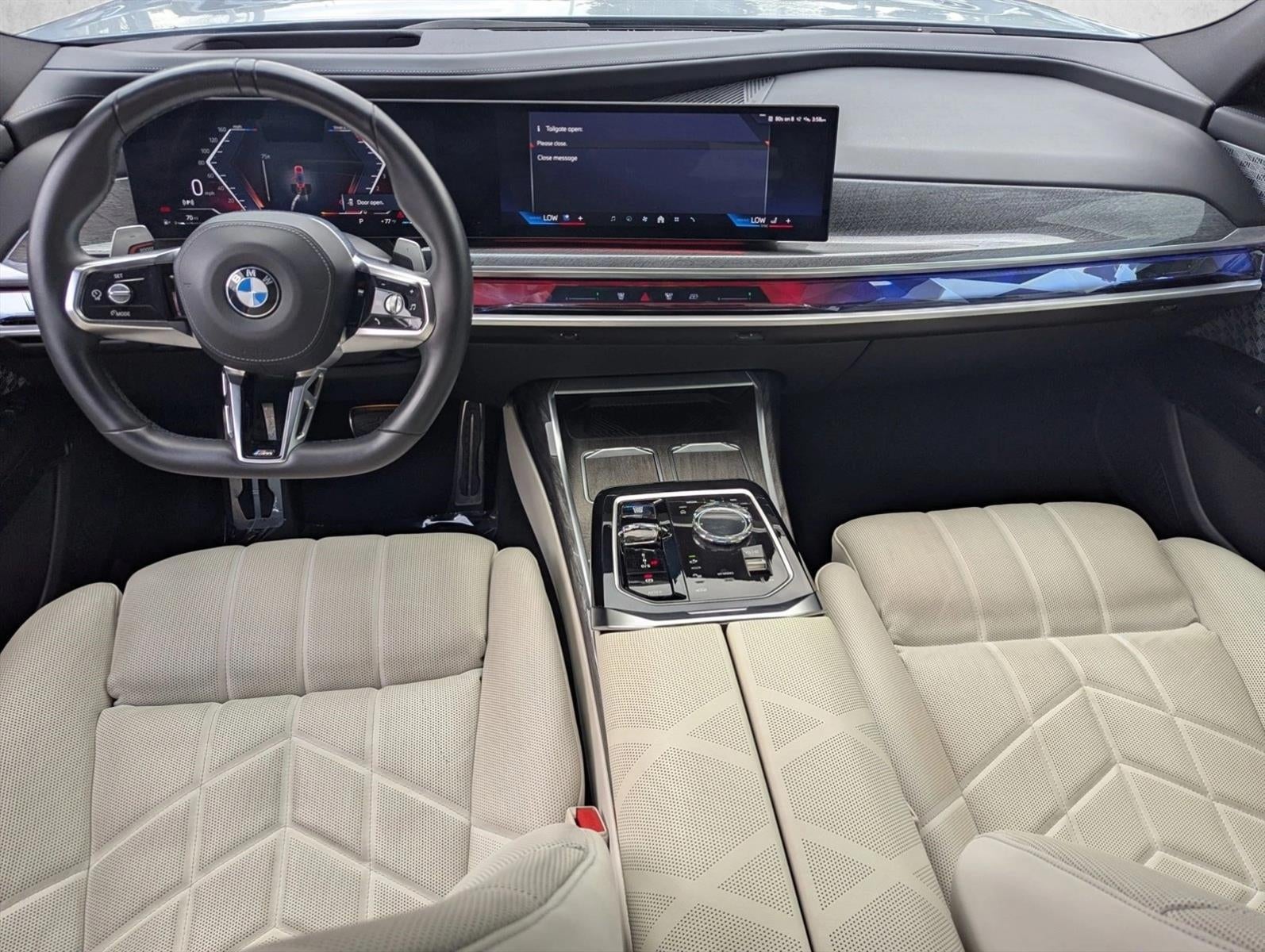 2024 BMW 760i xDrive Sedan