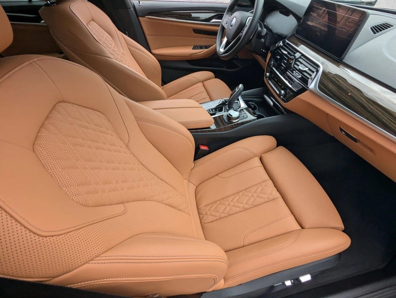2023 BMW 530i Sedan