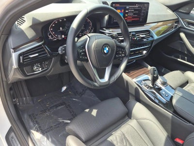 2023 BMW 530i Sedan