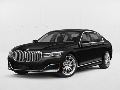 2022 BMW 740i Sedan