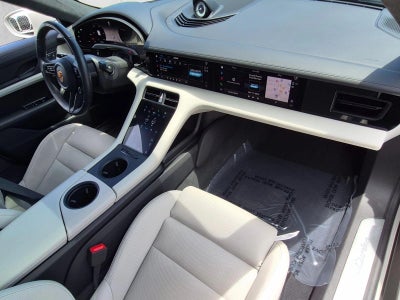 2024 Porsche Taycan Turbo AWD